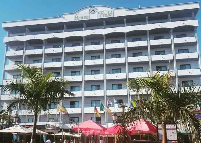 Hotel Green Field